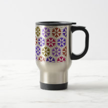 Modelo colorido de la escama de la nieve tazas de café