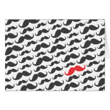 Modelo gris oscuro del bigote con un bigote rojo felicitacion 