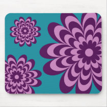Modern Groovy Daisies Mousepad