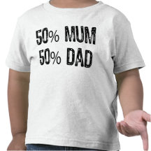 Momia y papá del 50% con el ala del ángel y la col camisetas