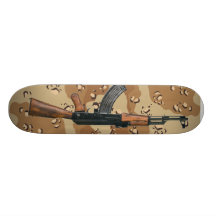Monopatín de Ak-47 del camo del desierto