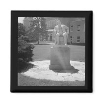 Monument Man 1987 magnet magnets