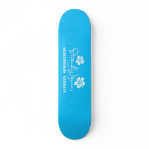 More beach-warmly skateboard “ride the embankment”
