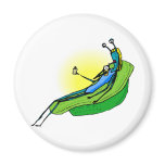 Mother Alien lounging Magnet