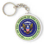MOTUS SEAL: GREEN KEYCHAIN