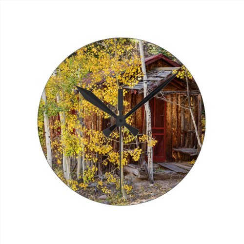 Mountain Hideaway Round Clock
