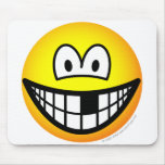 Missing tooth emoticon   mousepad