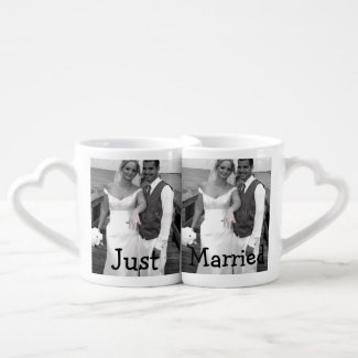 Mr and Mrs Newly Wed Heart Photo Wedding Lovers Mug Set