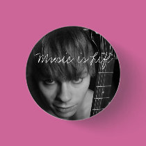 Musik ist Leben Button by grandmanuttcase Musik ist Leben Button