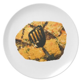 Nacho crackers and spatula pic plate