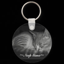 Napping little cat, ~Nap time~ keychains by Natorra Napping little cat, ~Nap time~ keychains