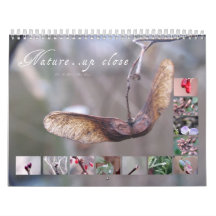 Naturaleza, encima del cierre calendario de pared