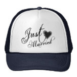 Naughy Grunge Script - Just Married Heart Black Hat