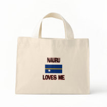 Nauru Loves Me bags by flagshirt Nauru Loves Me bags