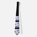Neck tie in black and white