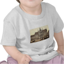 New City Hall, Munich, Bavaria, Germany classic Ph Tees