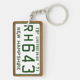 New Hampshire 1971 Vintage License Plate Keychain Rectangular Acrylic Keychain