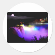 Niagara-Falls-under-floodlights-at-night Round Stickers