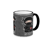 ¡Ningún amor! Taza de Ninja