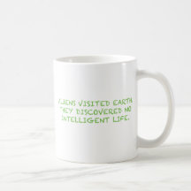 NO INTELLIGENT LIFE_Green Mugs