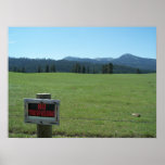 no trespassing posters