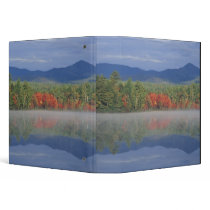 North America, US, NH, Fall reflections in Binders