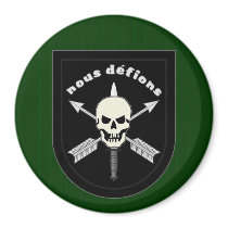 nous defions magnet