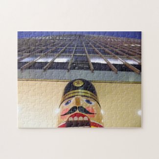 Nutcracker puzzle