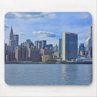 NYC Skyline #001 Chrysler Building United Nations Mouse Pads