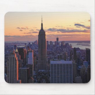 NYC Skyline just before sunset Mousepads