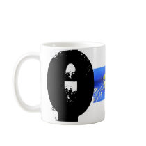 O - monogram mugs