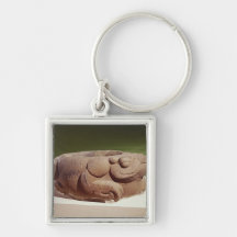 Offering vessel in the form of a giant toad, key chains