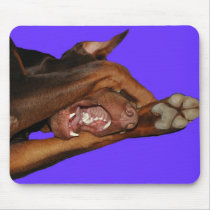 OH NO I can't watch... mousepads