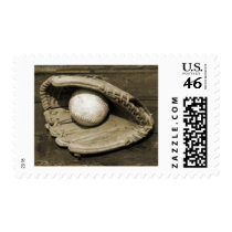 Old Baeball Mit and Ball postage