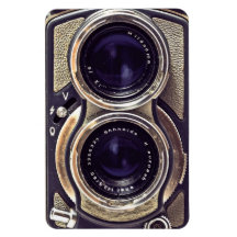 old-fashioned camera rectangle magnet