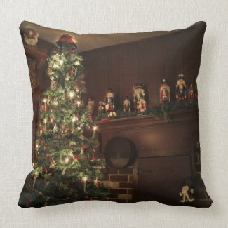 Old-Fashioned Colonial Christmas Holiday Greeting Pillows