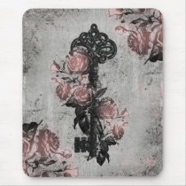 Old Key and Roses Mouse Pad
