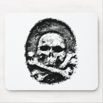 Old skull mousepad