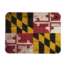 Old Wooden Maryland Flag Rectangular Magnet