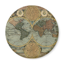 Old World Map Gifts Magnet