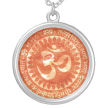 om orange pendant