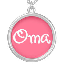 Oma Necklace
