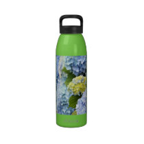 One out of many hydrangeas reusable water bottles