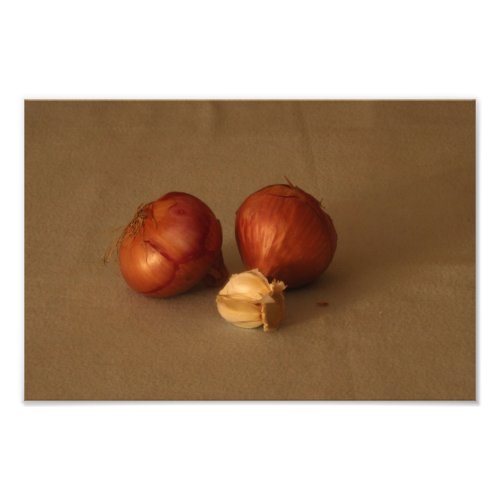 Still life with onion and garlic