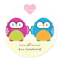 OWL LOVE :: bright girl + boy Round Sticker