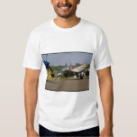 P51 Mustang, Side View.(runway)_WWII Planes Tee Shirt