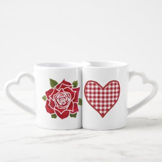 Pair of Lovers' Mugs: Hearts and Roses Couples Mug