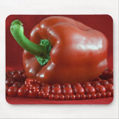 paprika&beads mouse mat by VioDePhoto