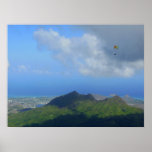 Paragliding Oahu, Hawaii Print