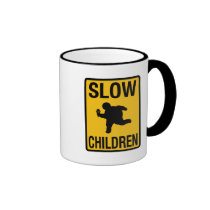 Parodia gorda de la placa de calle del niño de los tazas